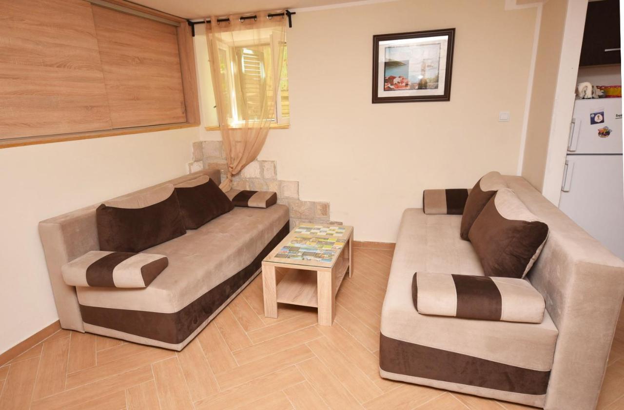 Vila Kula 1830 Apartments Herceg Novi Bagian luar foto