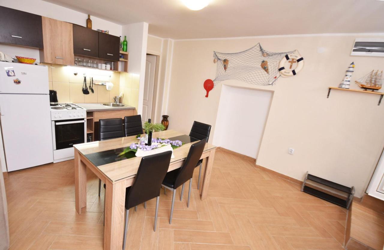 Vila Kula 1830 Apartments Herceg Novi Bagian luar foto