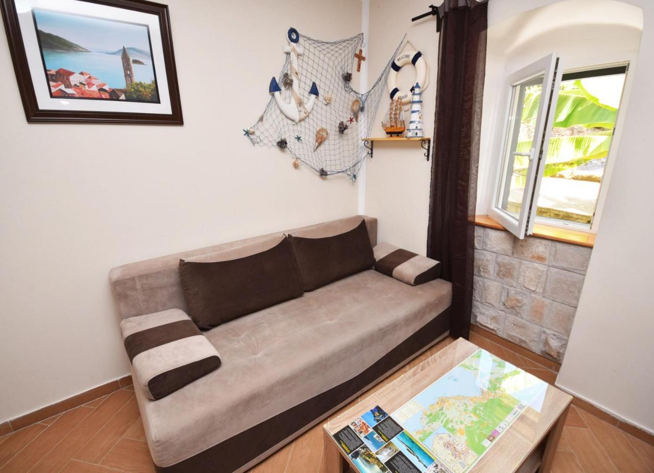 Vila Kula 1830 Apartments Herceg Novi Bagian luar foto